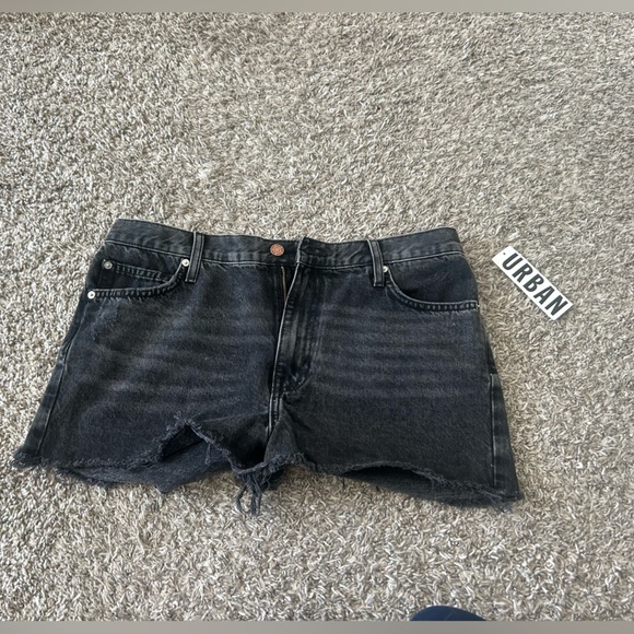 BDG Black High-Rise Denim Shorts - Picture 1 of 3